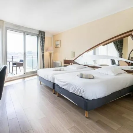Le Crystal Dinard Plage Exterior photo