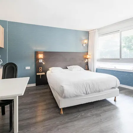 Le Crystal Dinard Plage Exterior photo