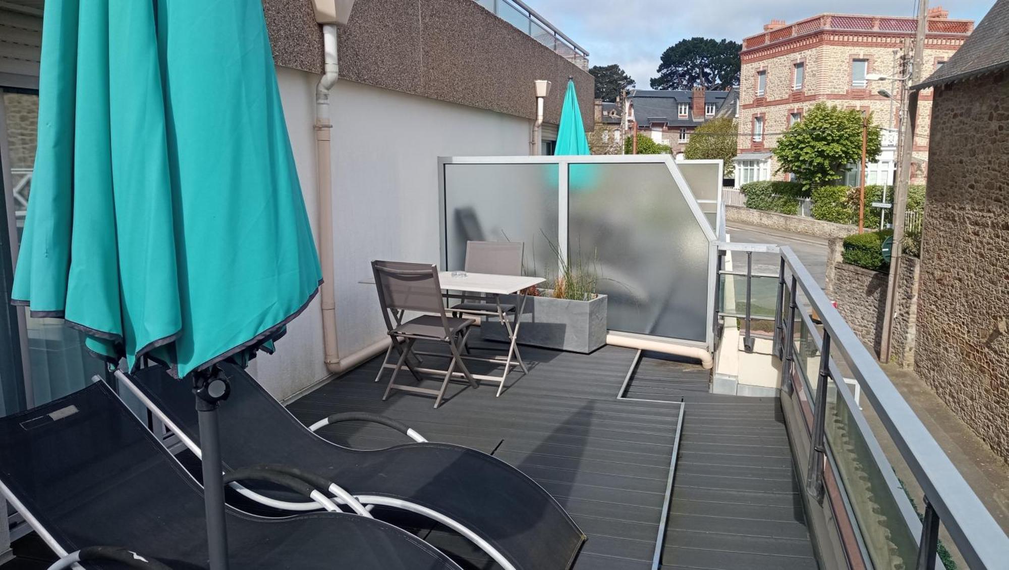 Le Crystal Dinard