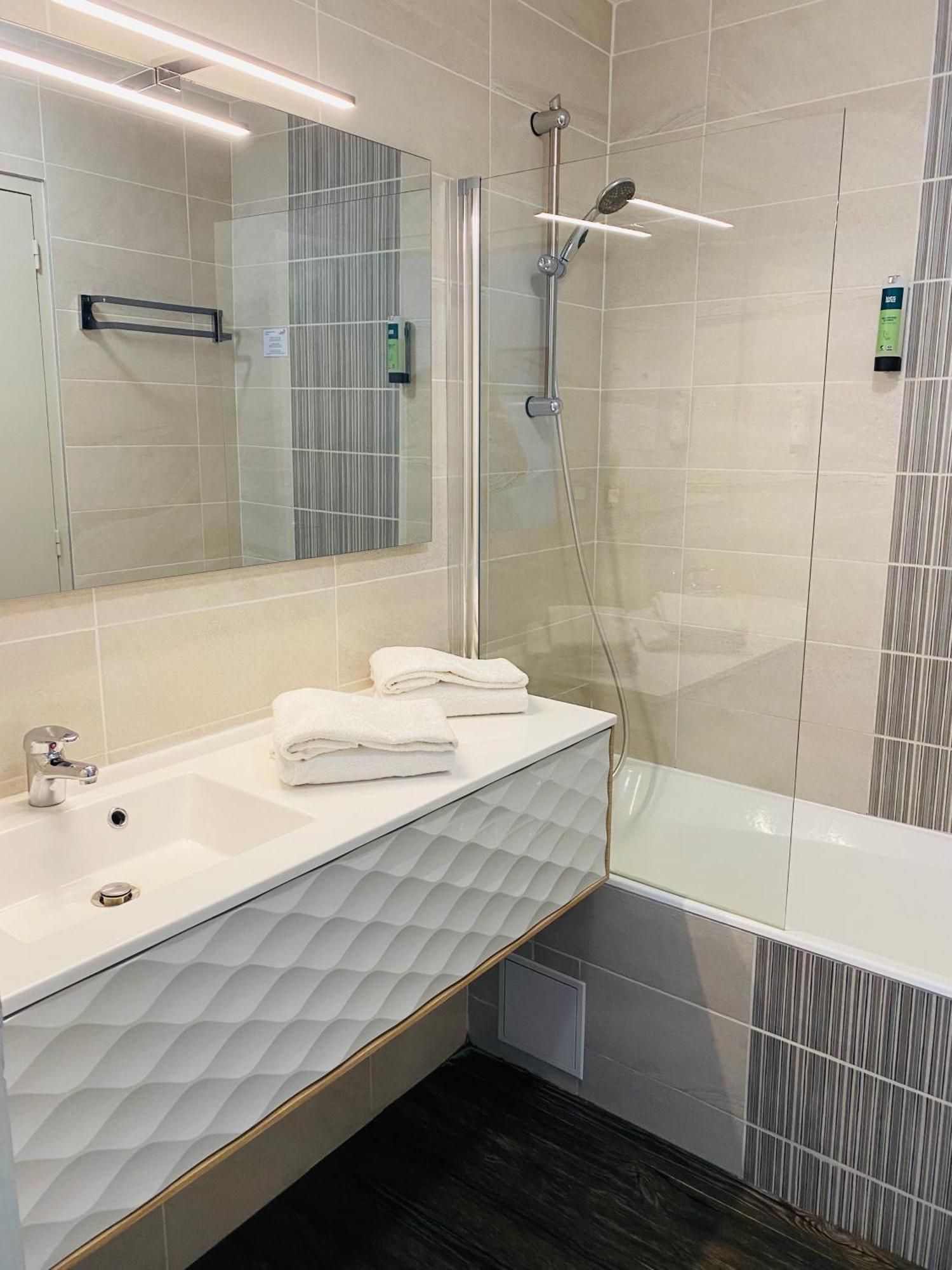 Hotel Le Crystal Dinard