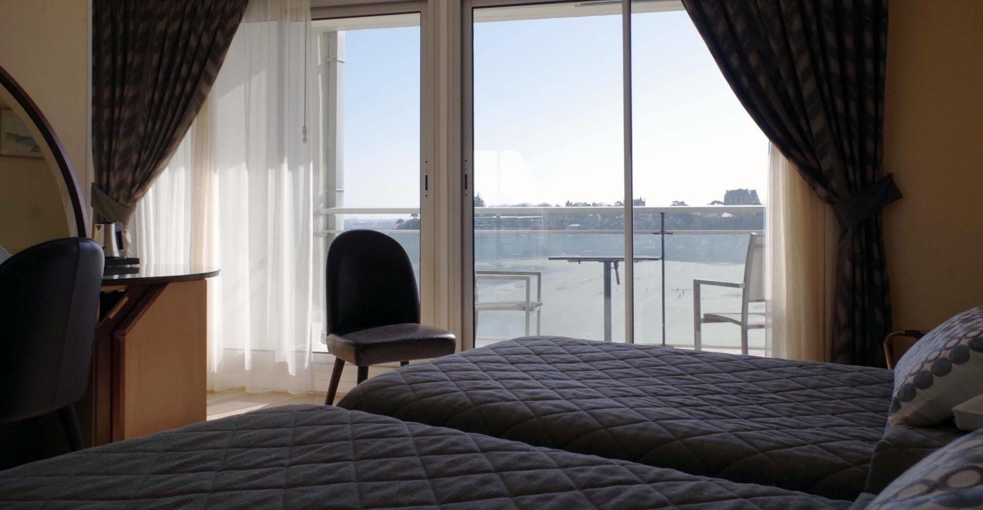 Hotel Le Crystal 3*